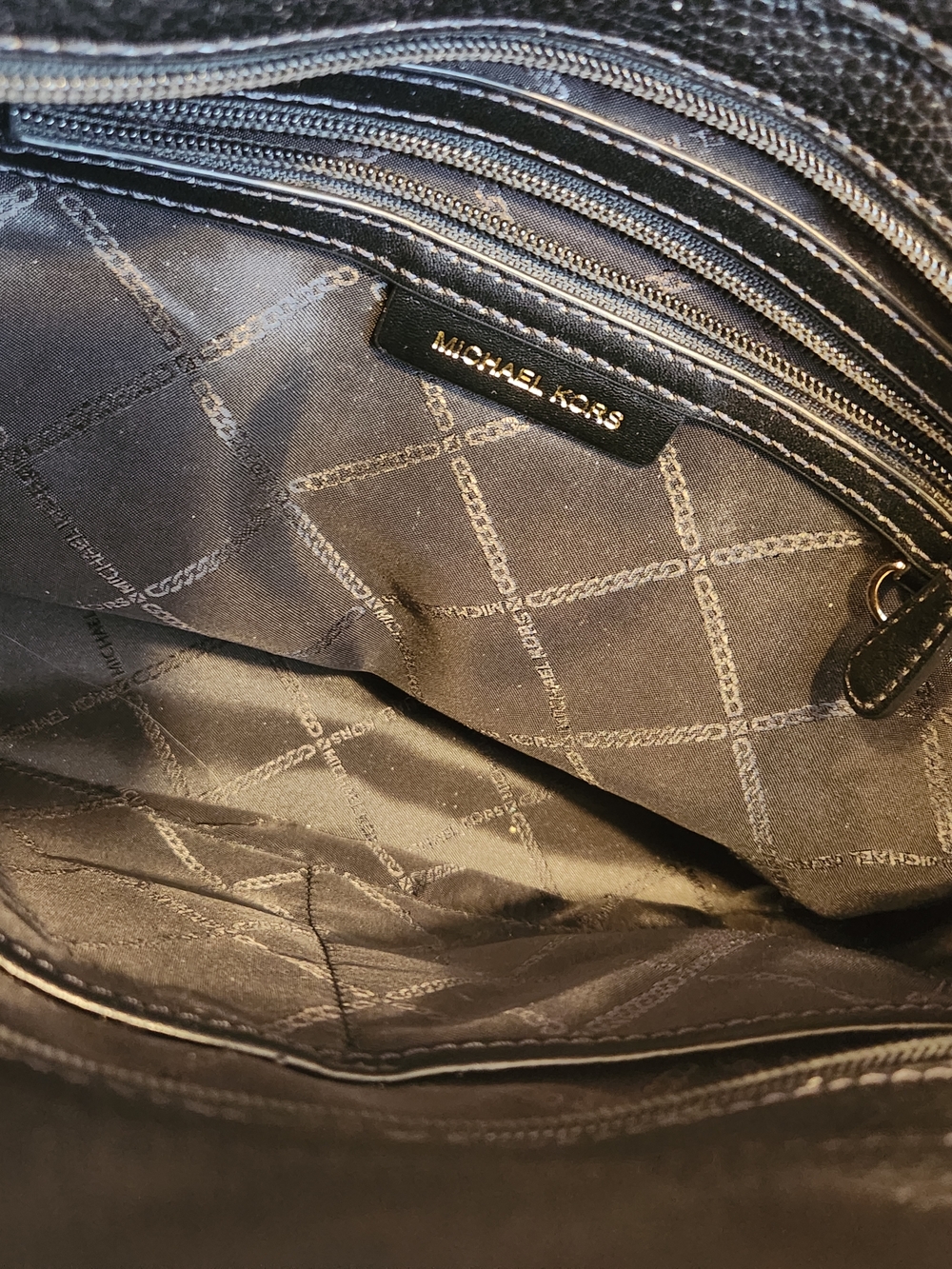 Michael Kors Black Pebbled Leather Tote Bag - Picture 3 of 8